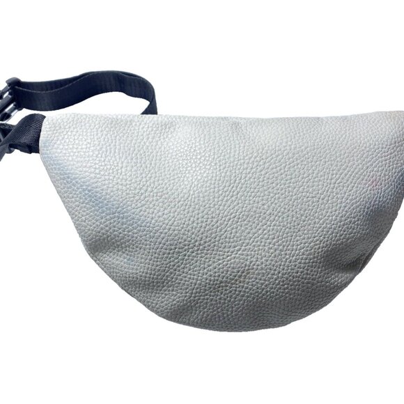 White Nautica Pouch Crossbody Designer Side Bag Unisex *Has defect* Read - Picture 8 of 12